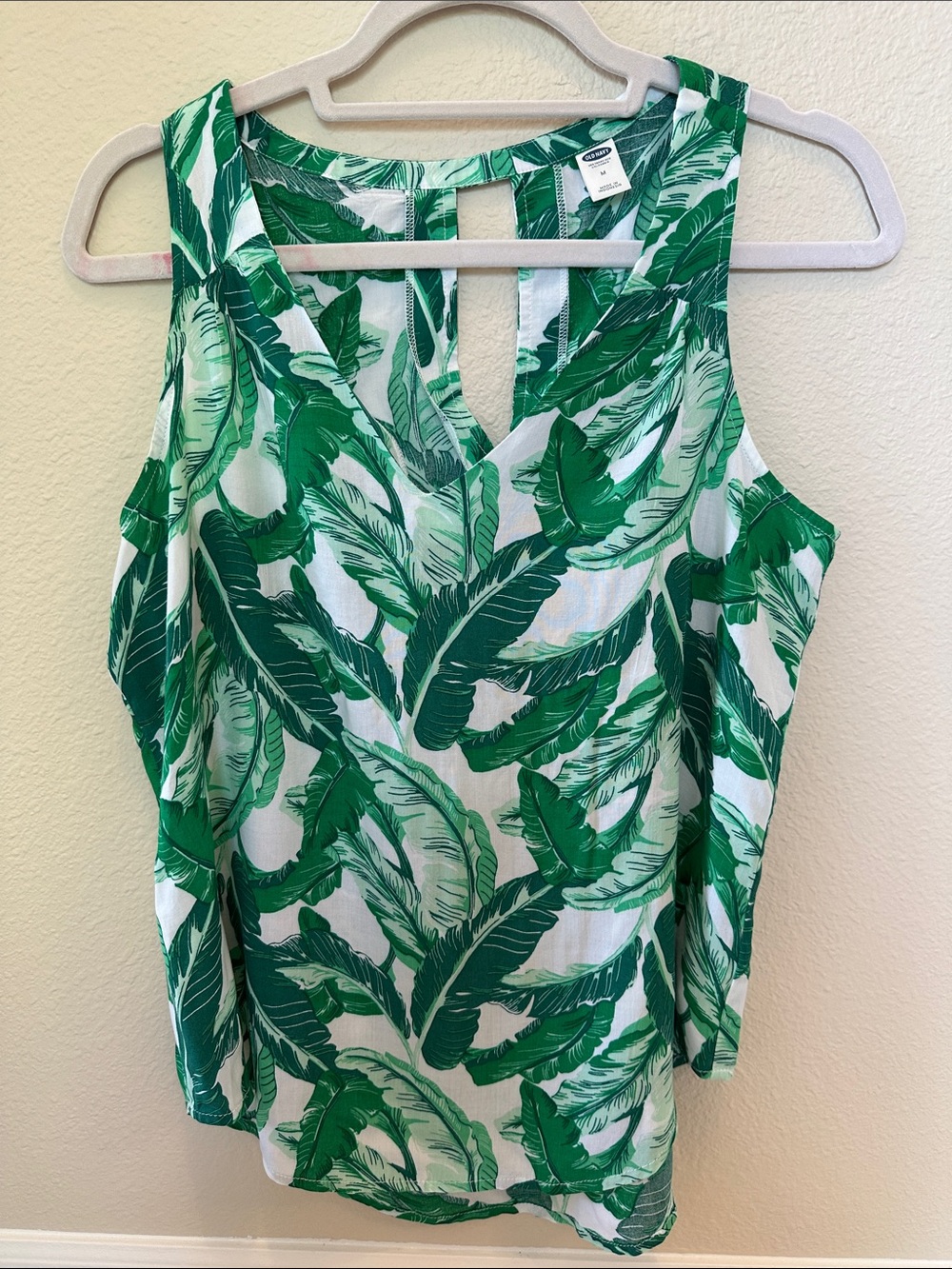 Old Navy Green Leaf Print Tank Top